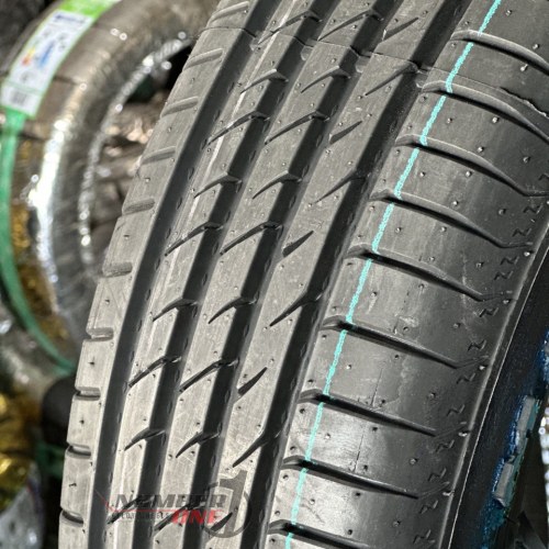 لاستیک-1757013-مکس-ترک-چین-سفید-تصویر-4