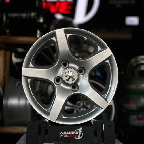 رینگ فابریک5پر سایز15 نقره ای نیریز