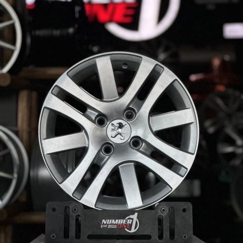 رینگ صلیبی سایز 15 نقره ای اروند