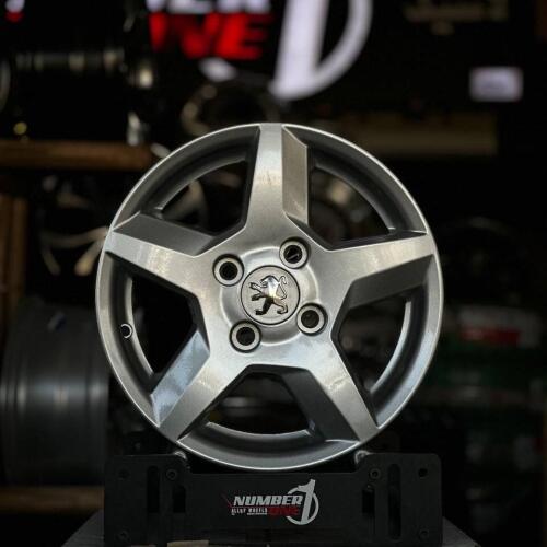 رینگ-فابریک-207-شمشیری-سایز-14-نقره-ای-نیریز-تصویر-اصلی